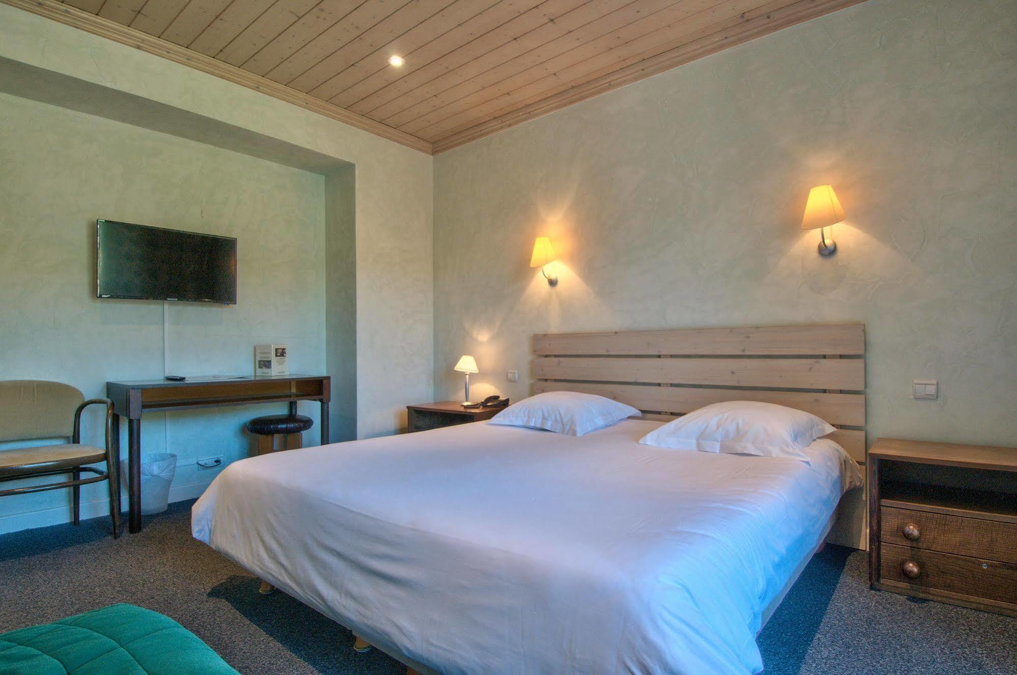 Hotel Du Lac Талуар Екстериор снимка